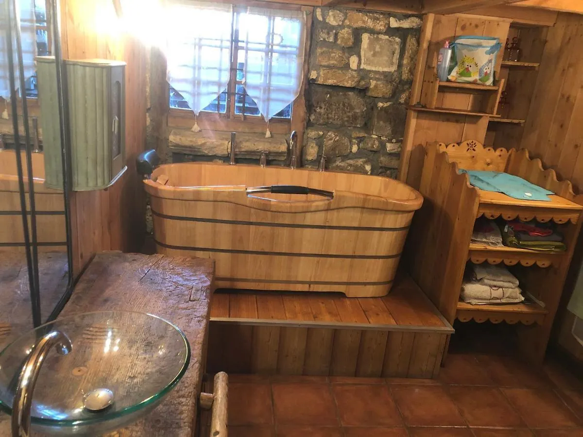 Appartement/ loft à la déco chalet de montagne. Briançon 0*,  France