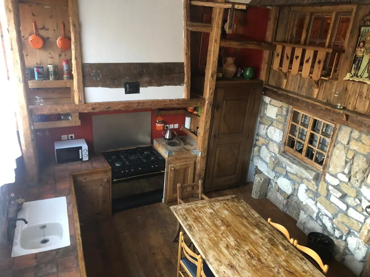 Appartement Appartement/ loft à la déco chalet de montagne. Briançon